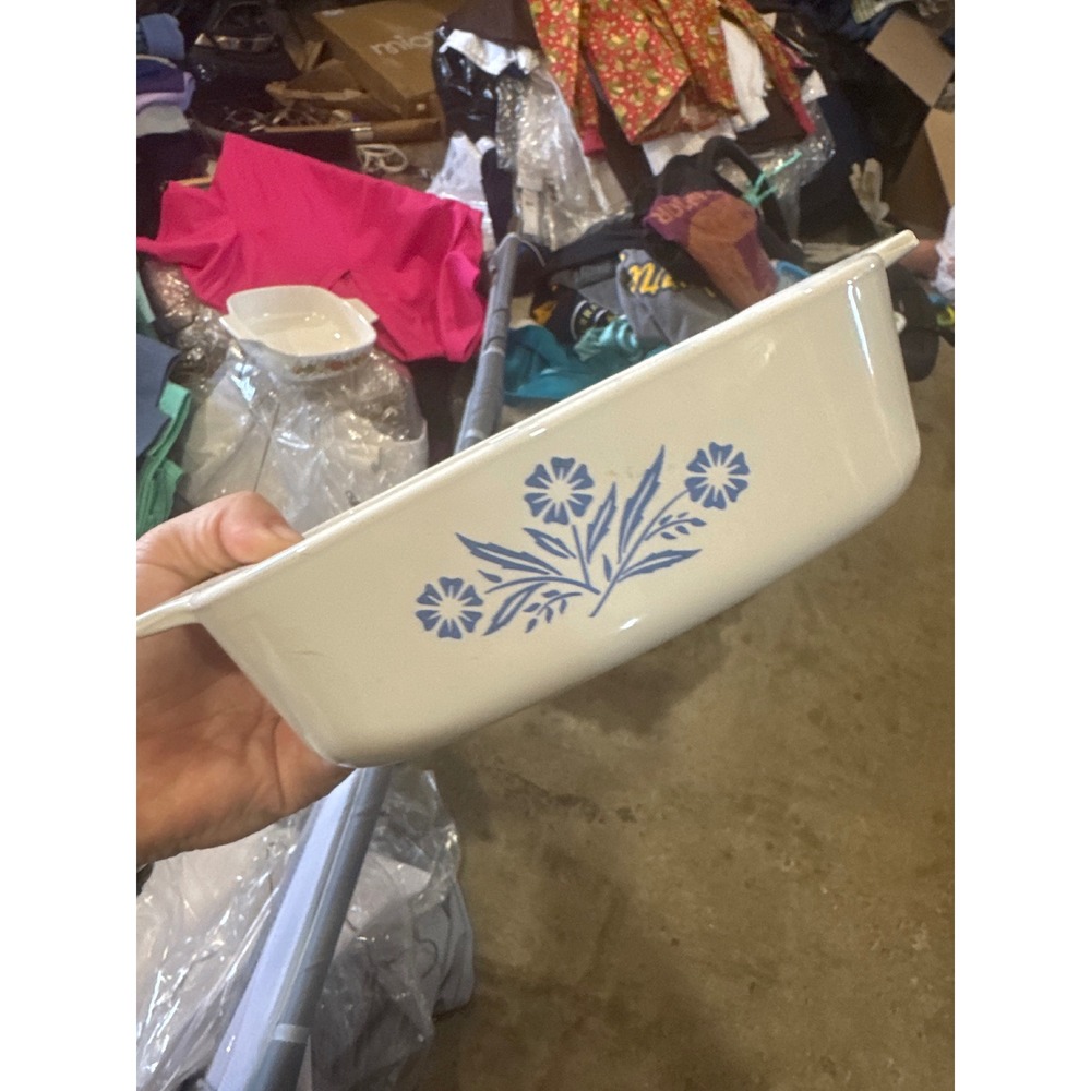 Vintage Corning Ware Blue Cornflower P-4-B 1.5 Quart Casserole Dish White Square